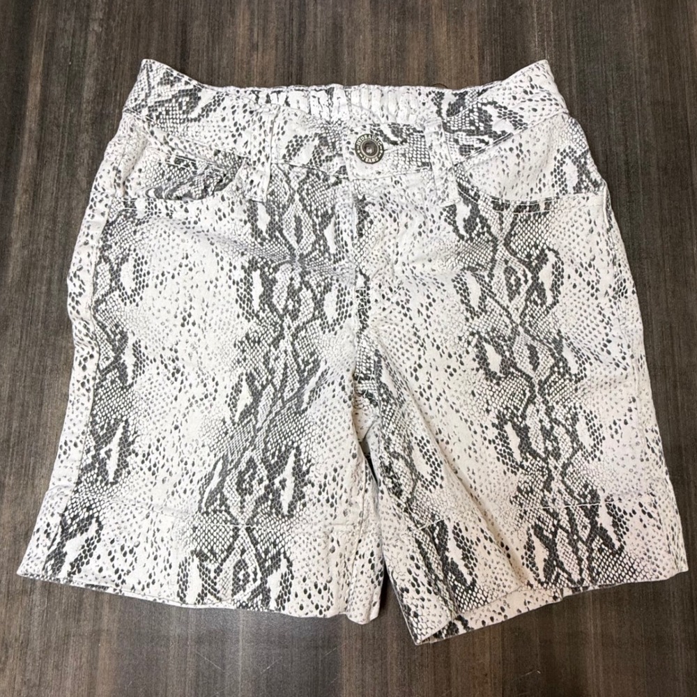 Hydraulic Mid Rise Curvy Shorts Snakeskin Print Womens Size 1 Beige‎ Black